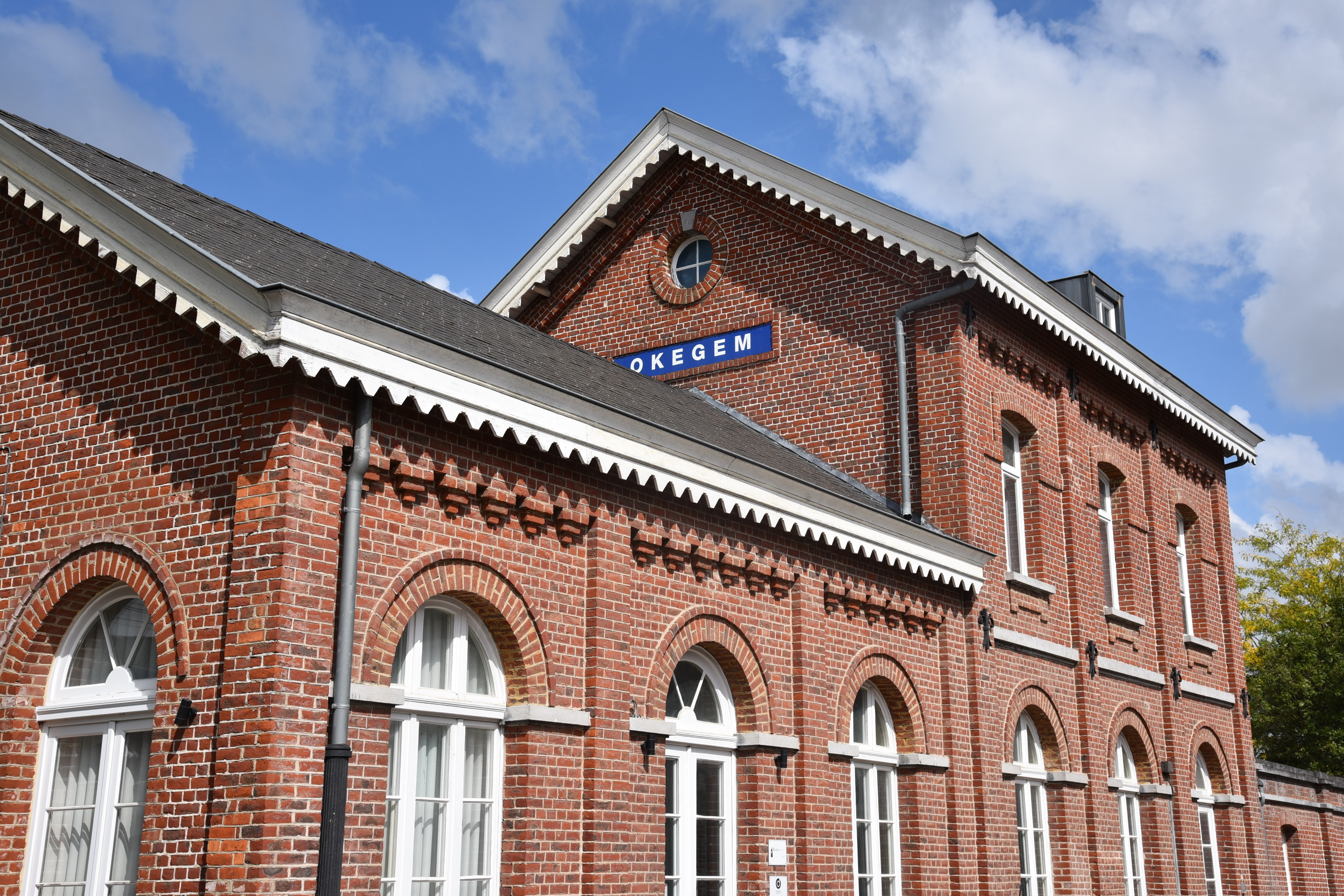 Voormalig NMBS-station Okegem