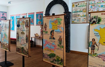 Kunst in de klas - Een tentoonstelling met de oude schoolkaarten van uitgeverij Steppe